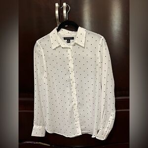 Banana Republic Polka Dot Dillion Classic Fit Shirt